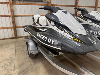 2017 YAMAHA WAVERUNNER VX CRUISE (CARBON/WHITE) | VX1050A-SA — photo 13 view