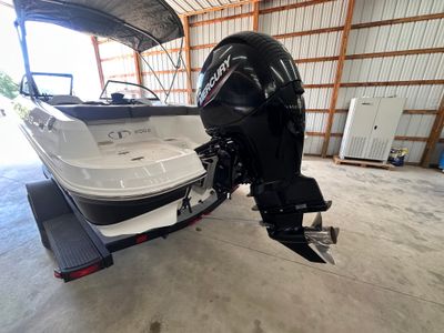 2022 TAHOE 200S - Photo 7