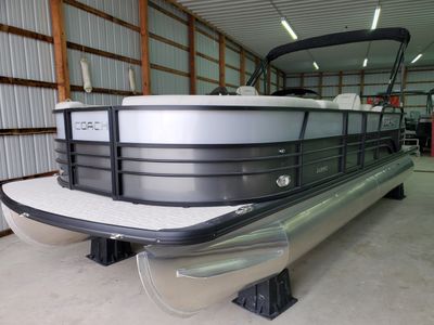 2022 HONDA BF150A2LA WT #657831 — front three-quarter view