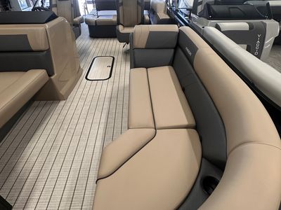 2026 VIAGGIO LAGO V22S TRITOON - Photo 7