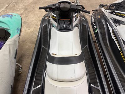 2017 YAMAHA WAVERUNNER VX CRUISE (CARBON/WHITE) | VX1050A-SA — photo 10 view