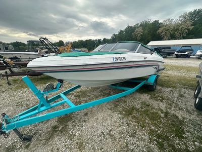 1994 RINKER 190 CAPTIVA (175 HP MCM) - Photo 2