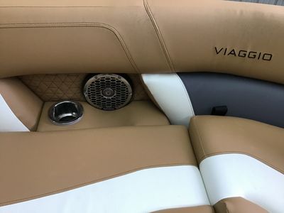 2023 VIAGGIO DIAMANTE D 23S TRITOON — photo 13 view