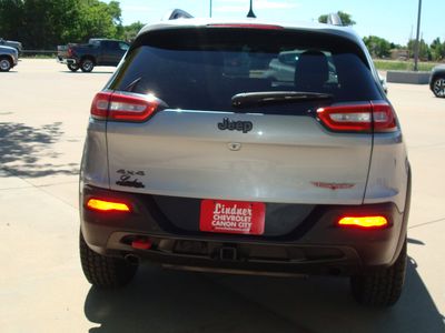 2018 Jeep Cherokee — detail view