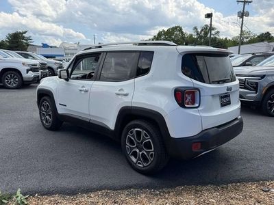 2015 Jeep Renegade — interior view