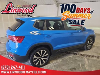 2022 Volkswagen Taos — side profile view