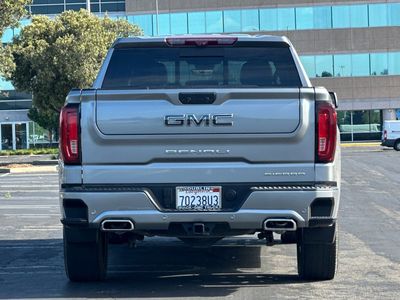 2023 GMC Sierra 1500 — detail view