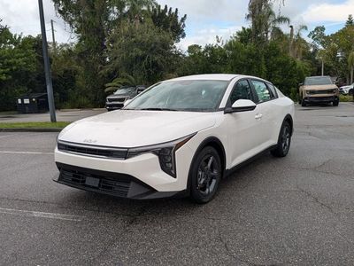 2026 Kia K4 — side profile view