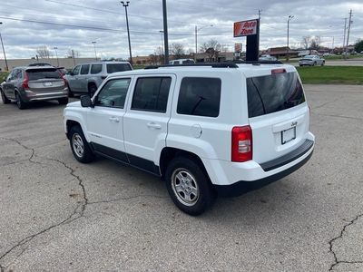 2017 Jeep Patriot — detail view