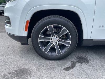 2022 Jeep Grand Wagoneer — detail view