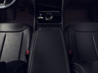 2026 Jeep Grand Cherokee — interior view