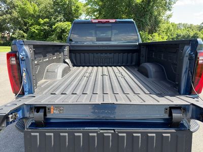 2026 GMC Sierra 2500 HD — detail view