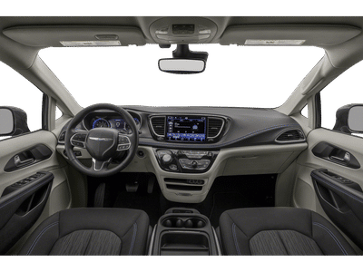 2022 Chrysler Pacifica — detail view