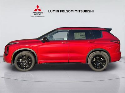 2026 Mitsubishi Outlander — side profile view