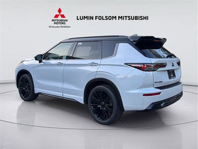 2026 Mitsubishi Outlander — rear three-quarter view