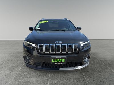 2019 Jeep Cherokee — side profile view