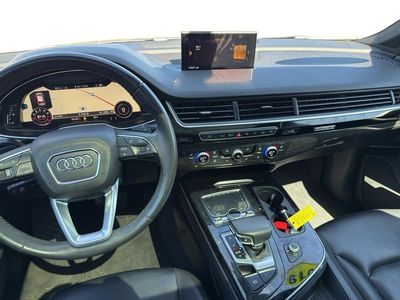 2019 Audi Q7 — detail view
