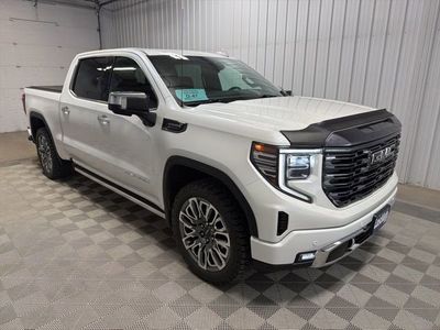 2023 GMC Sierra 1500 — interior view