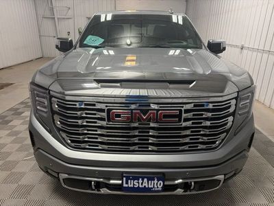 2025 GMC Sierra 1500 — interior view