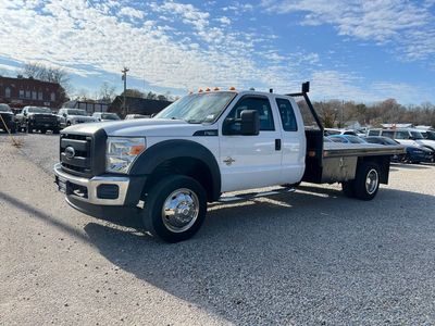2012 Ford F-450 — interior view