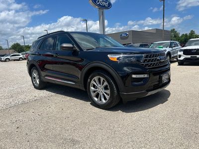 2021 Ford Explorer — side profile view