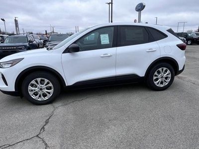 2025 Ford Escape — detail view