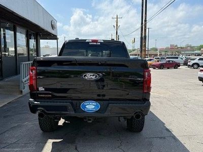2025 Ford F-150 — interior view