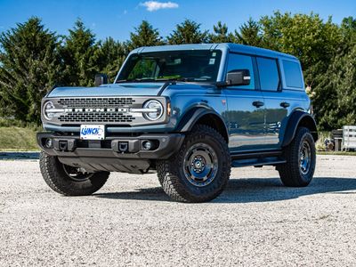 2025 Ford Bronco — side profile view