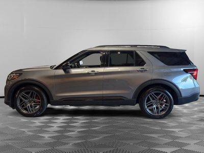 2025 Ford Explorer — side profile view