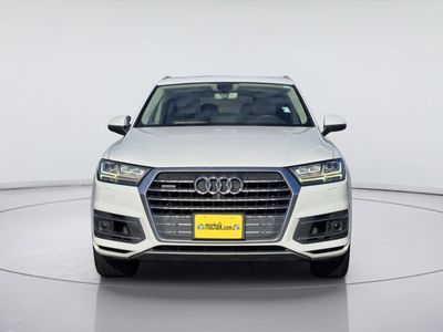 2017 Audi Q7 — side profile view