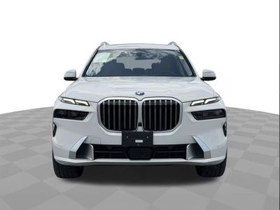 2026 BMW X7 — side profile view