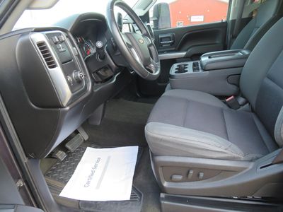 2015 Chevrolet Silverado 2500 HD — interior view