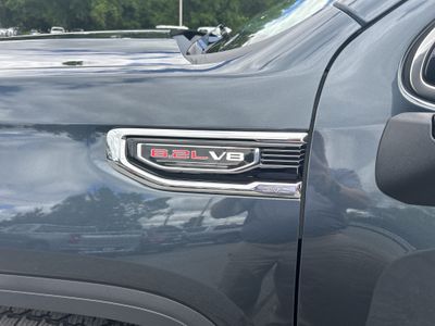 2020 GMC Sierra 1500 — interior view