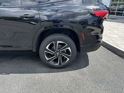2026 Buick Enclave — detail view