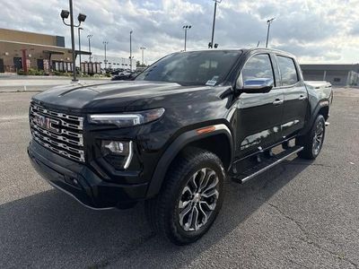 2025 GMC Canyon — rear three-quarter view