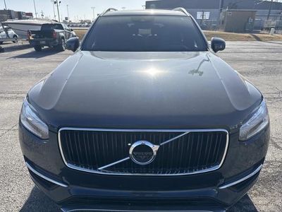 2019 Volvo XC90 — side profile view