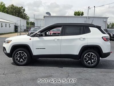 2024 Jeep Compass — side profile view