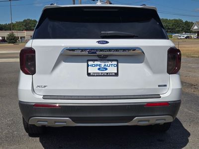 2020 Ford Explorer — interior view