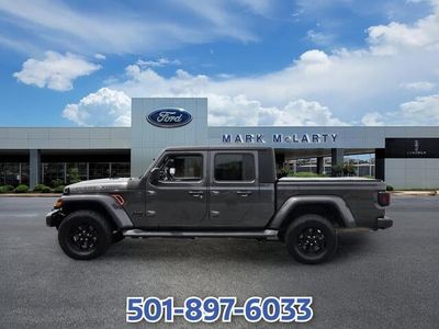 2023 Jeep Gladiator — side profile view