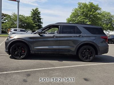 2020 Ford Explorer — side profile view