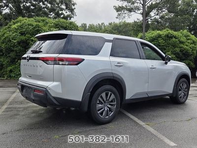 2024 Nissan Pathfinder — detail view