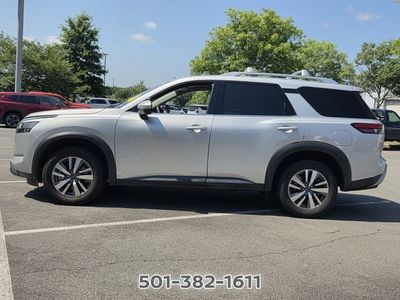 2023 Nissan Pathfinder — side profile view