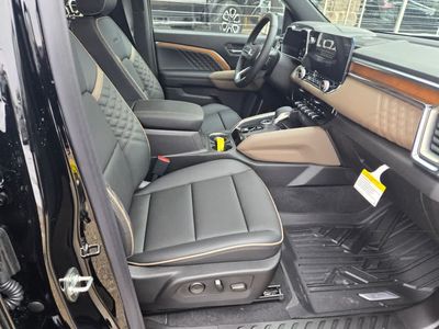 2026 GMC Canyon — detail view
