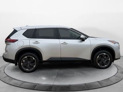 2025 Nissan Rogue — side profile view