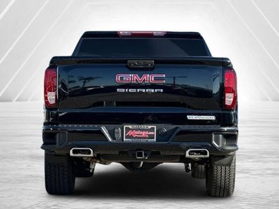 2025 GMC Sierra 1500 — detail view