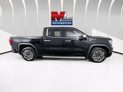 2023 GMC Sierra 1500 — interior view