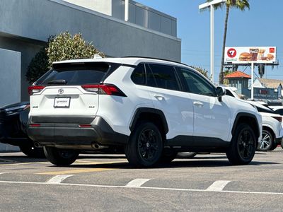 2025 Toyota RAV4 — detail view