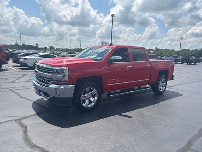 2017 Chevrolet Silverado 1500 — interior view