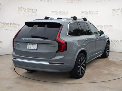 2025 Volvo XC90 — detail view