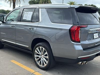 2022 GMC Yukon — detail view